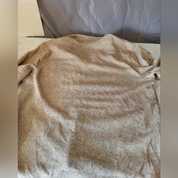 NEW Old Navy Men's Beige Sweater with Zipper - Picture 2 of 5